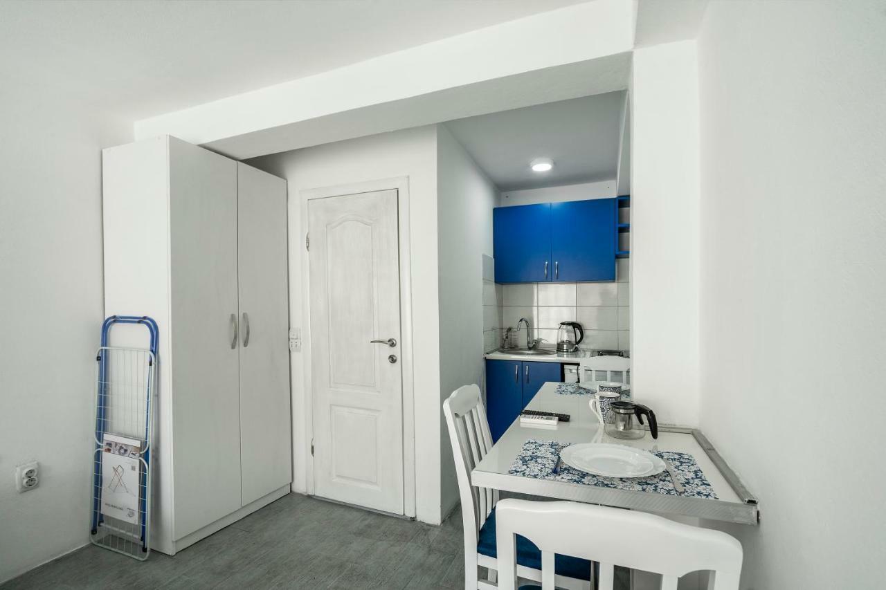 Apartments Natali Bar Luaran gambar
