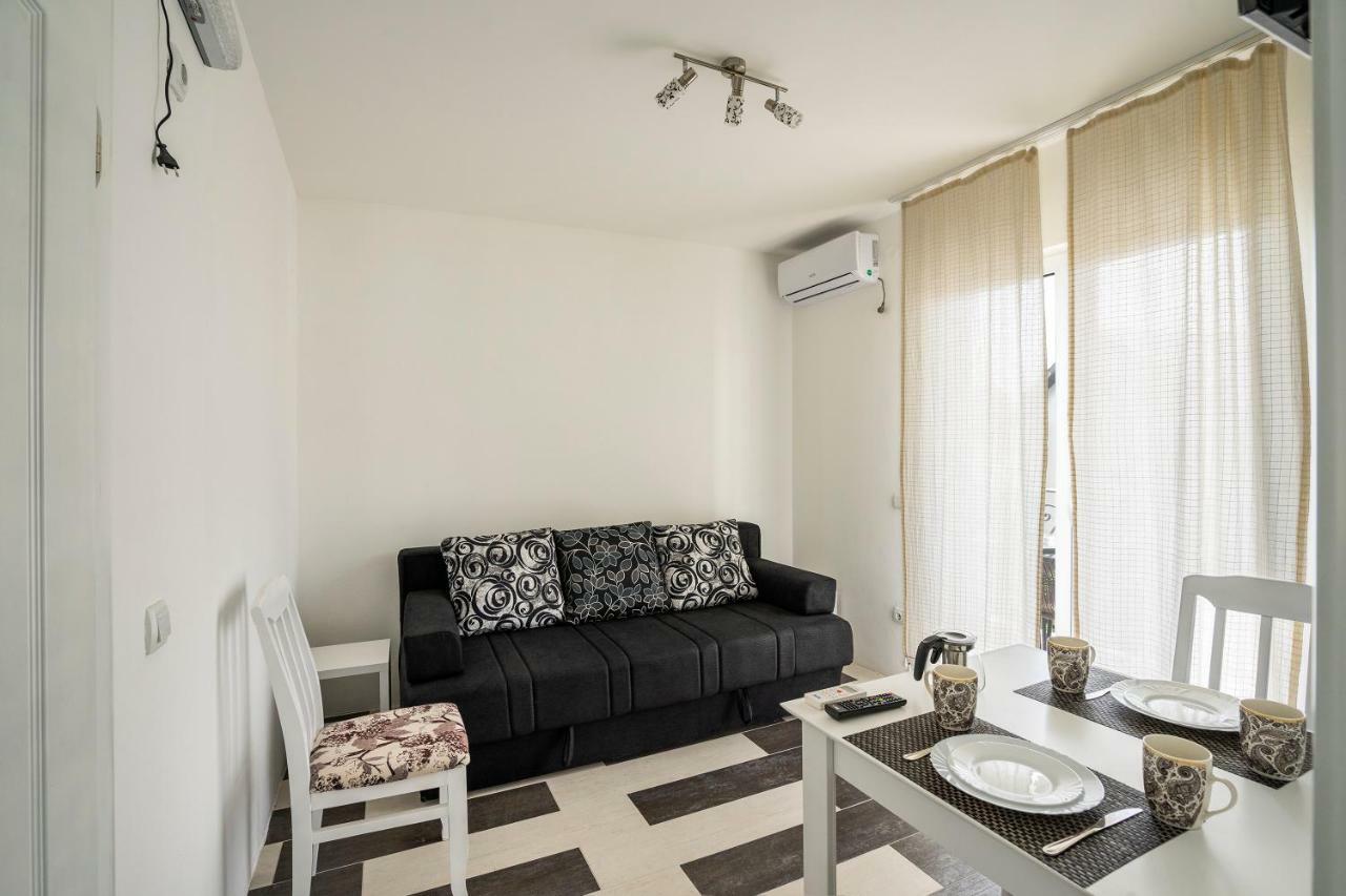 Apartments Natali Bar Luaran gambar