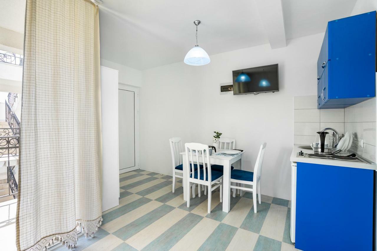 Apartments Natali Bar Luaran gambar