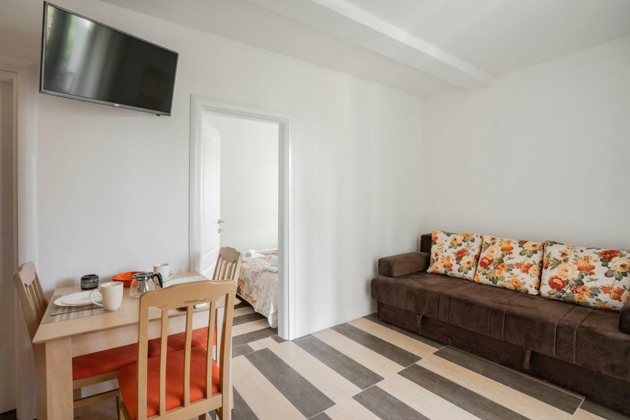 Apartments Natali Bar Luaran gambar