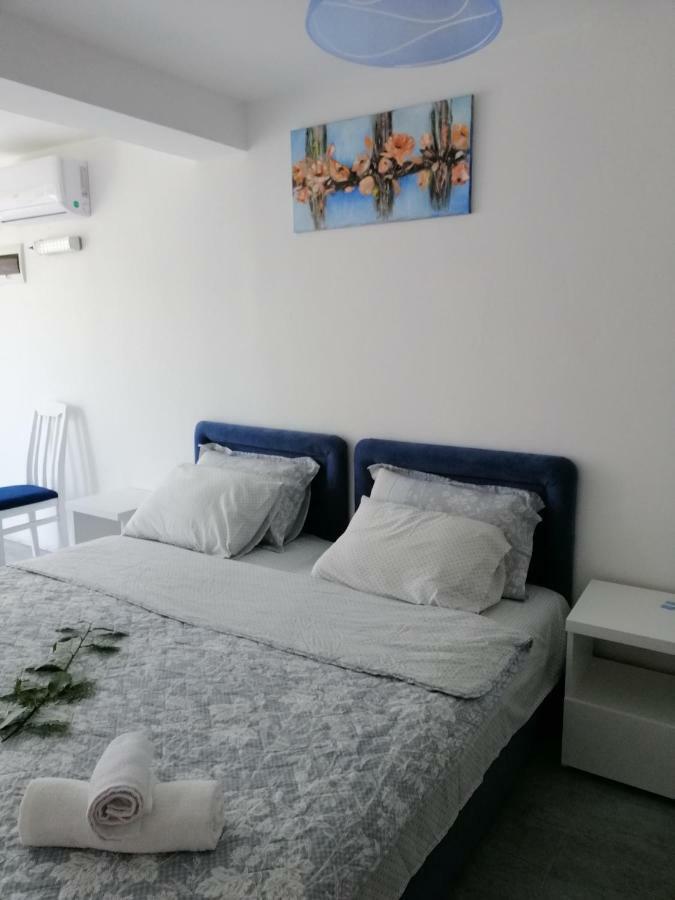 Apartments Natali Bar Luaran gambar